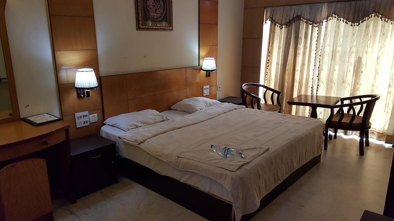 Hotel City Centaur Bengaluru Zewnętrze zdjęcie