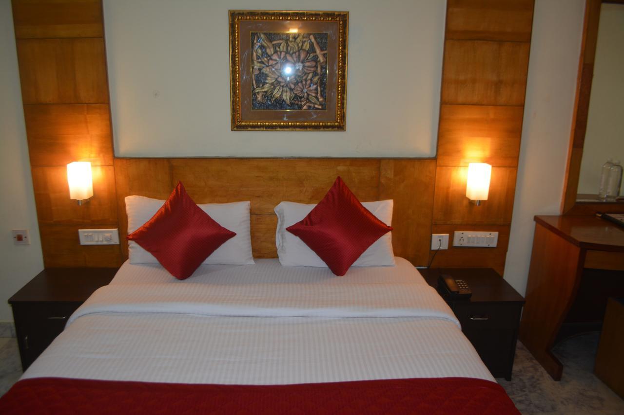 Hotel City Centaur Bengaluru Zewnętrze zdjęcie