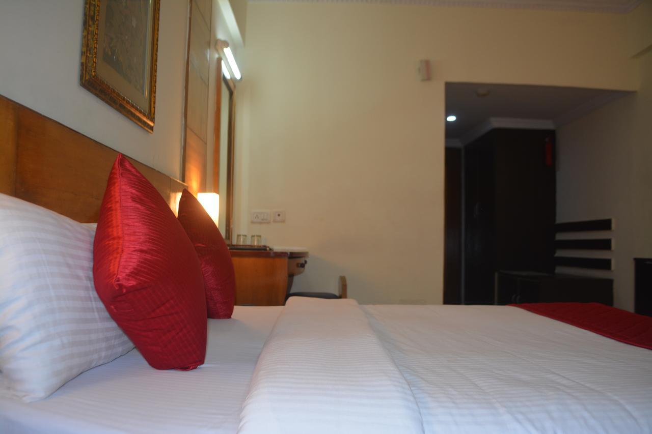 Hotel City Centaur Bengaluru Zewnętrze zdjęcie